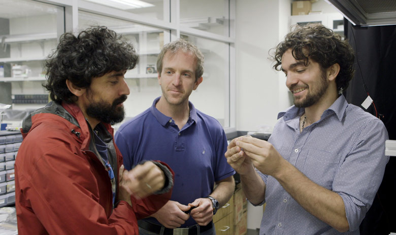 Stanford Engineers Developed A Water-Droplet Computer 2