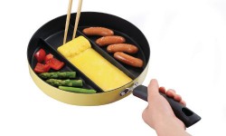 CuteZCute 3-Section Nonstick Frying Pan