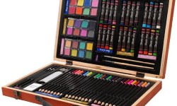 Darice Deluxe Art Set (Various Pieces)