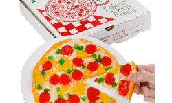Gummy Pizza in a Box 2