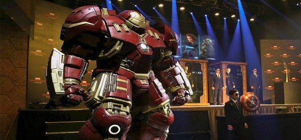 hulkbuster statue life size