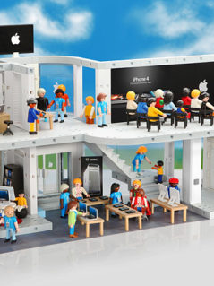 PLAYMOBIL(TM) Apple Store Playset