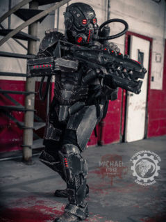Panzersöldner Armored Mercenary Costume 1