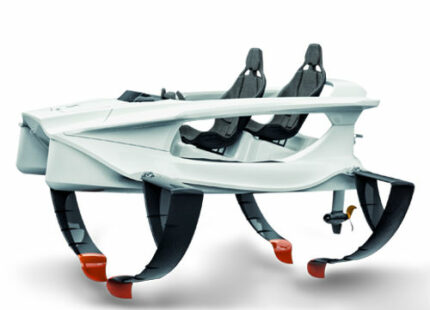 Quadrofoil - Electric Hydrofoiling Watercraft 3