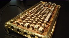 The Vintage Datamancer's Sojourner Keyboard 1